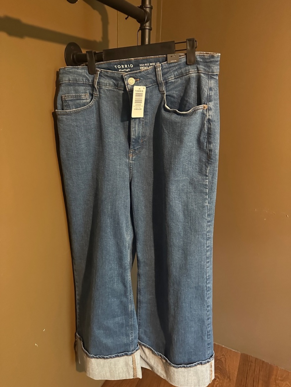 torrid Medium Blue Wide-Leg Cuffed Jeans